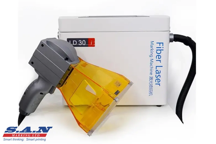 بهترین تاریخ زن لیزری در ایران